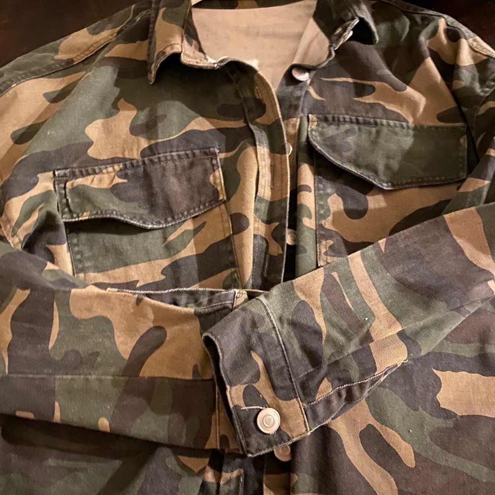 Camo jacket - Picture 3 of 3